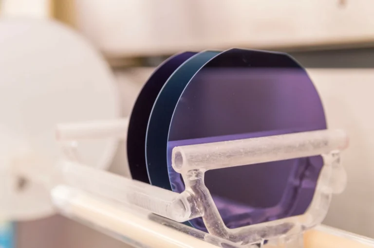 Quartz Glass Manufacturing: Controlling Thermal Conductivity in Fused Silica