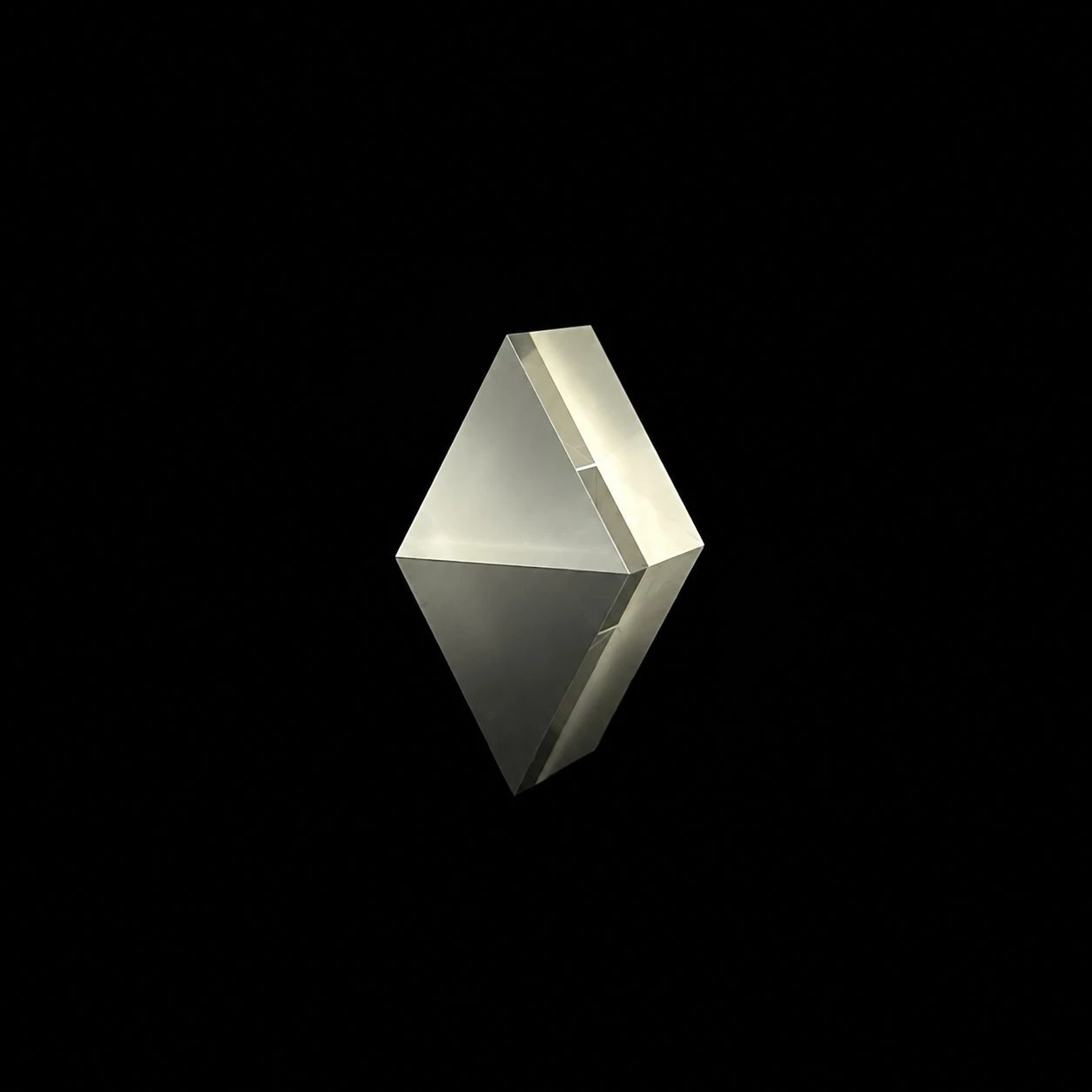 Custom Optical Equilateral Prism for Industrial Equipment