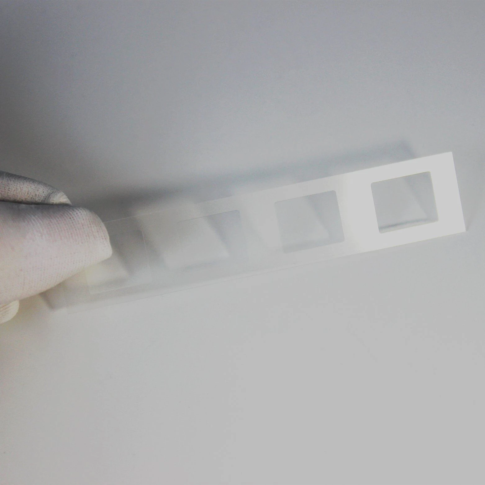 Round Quartz Glass Substrate for Optical Components Measurement Devices Laboratory Systems Glass Wafer